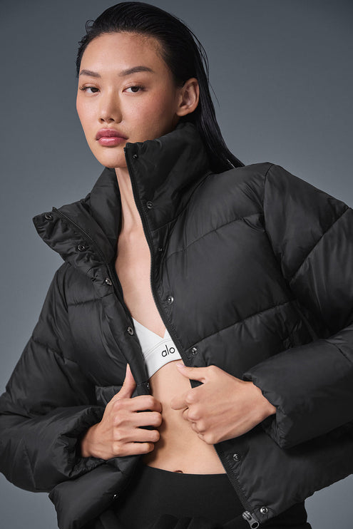 alo Women's Gold Rush Puffer - Black