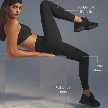 alo Women's Airlift Winter Warm High-Waist Legging - Black