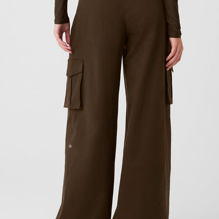 alo Women's Show Off Cargo Wide Leg Trouser - Espresso