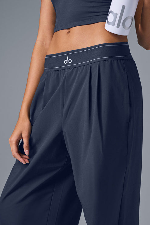 alo Women's Suit Up Trouser (Regular) - Navy