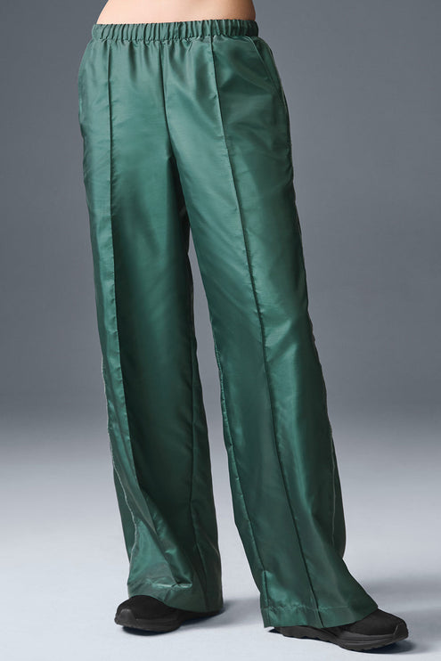 alo Women's Afterglow Wide Leg Track Pant - Winter Ivy
