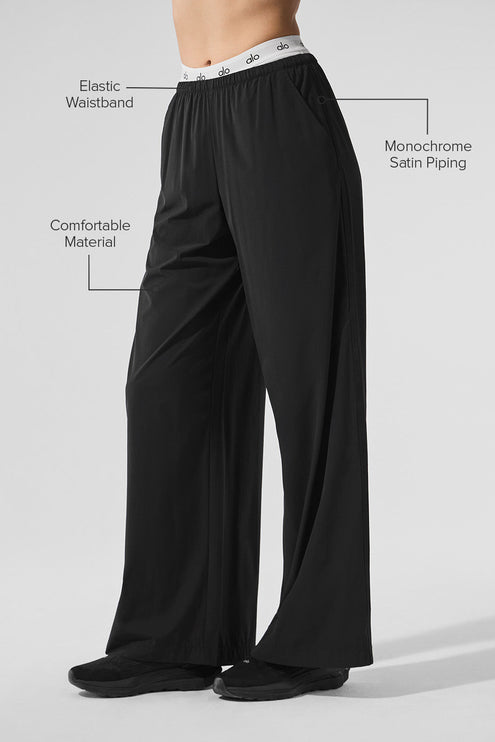 alo Women's Breezy Wide Leg Pant (Long) - Black