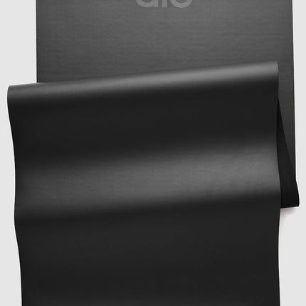 alo Women's Warrior Mat - Black