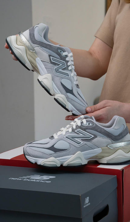 New Balance 9060