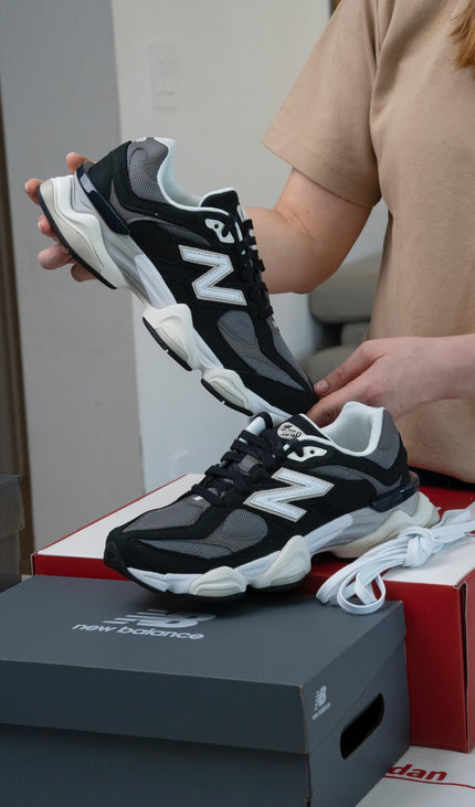 New Balance 9060