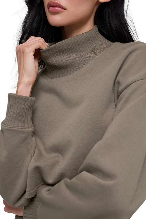 alo Women's Cropped Serenity Coverup Light Cocoa