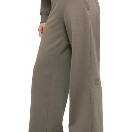 alo Women's Serenity Wide Leg Sweatpant - Light Cocoa
