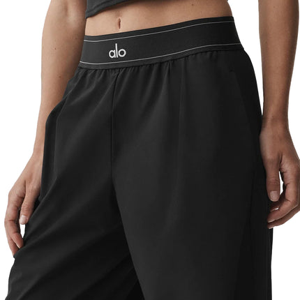 alo Women's Suit Up Trouser (Short) Black