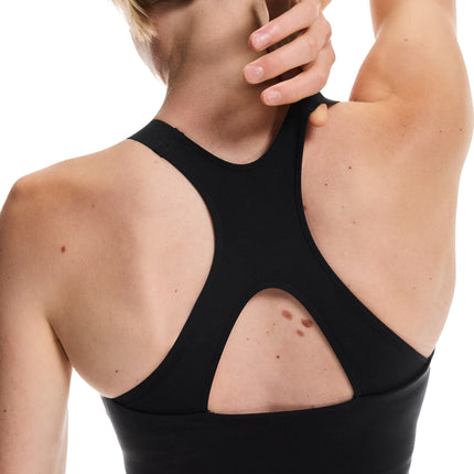 ON Women's Performance Crop Black