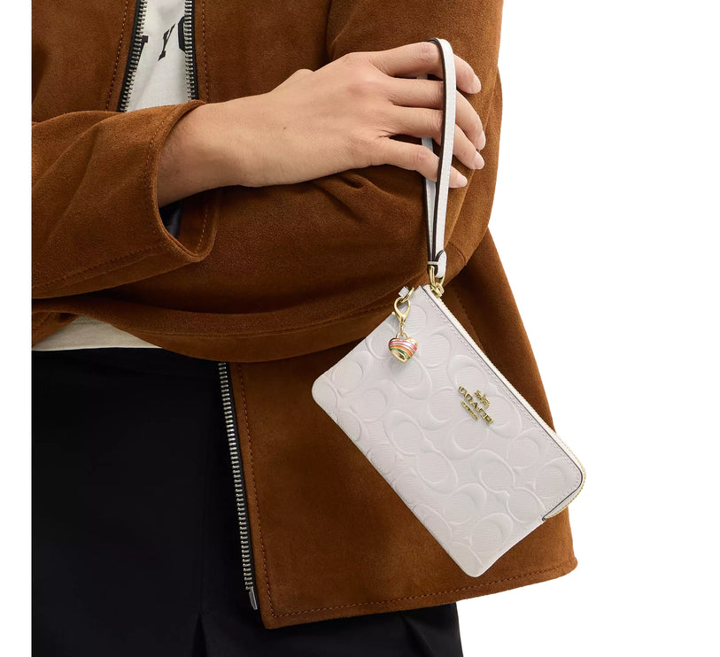 Coach Women's Corner Zip Wristlet In Signature Leather With Heart Charm Gold/Chalk