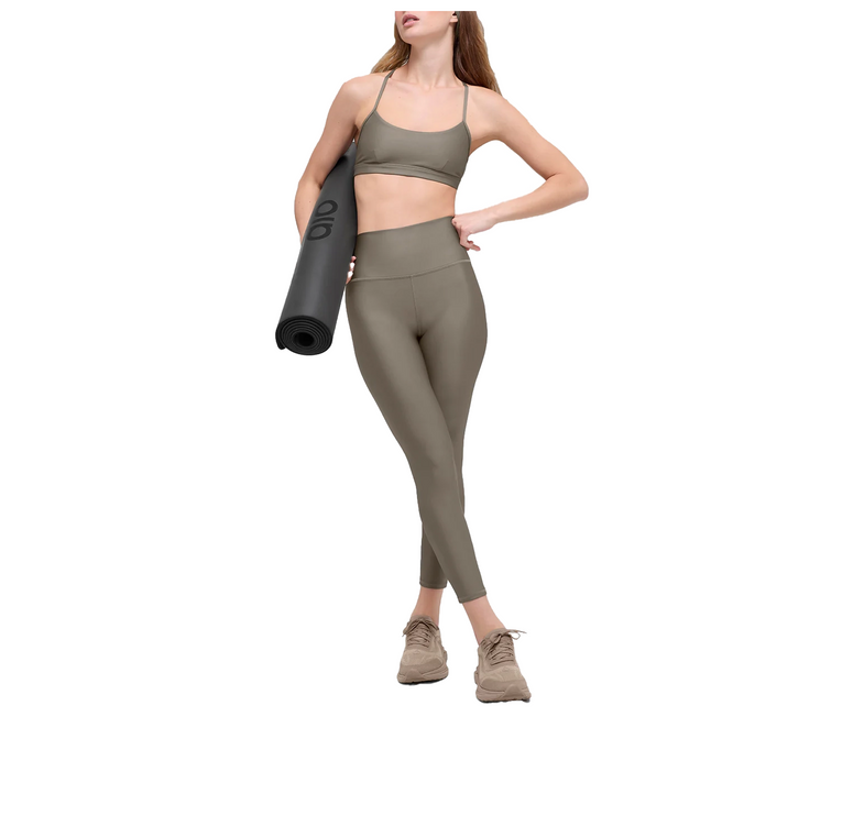 alo Women's Airlift Intrigue Bra Light Cocoa