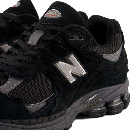 New Balance 2002R Gore-Tex Black/Magnet U20023MB