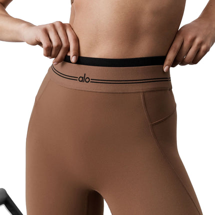 alo Women's Airbrush High-Waist 7/8 Better Together Legging Sun Kissed Brown/Black