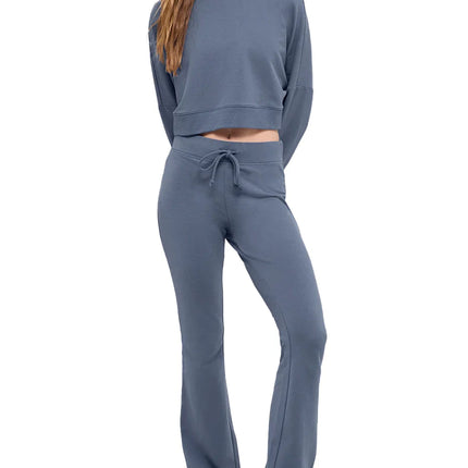 alo Women's Cropped Sway Crew Neck Pullover Bluestone