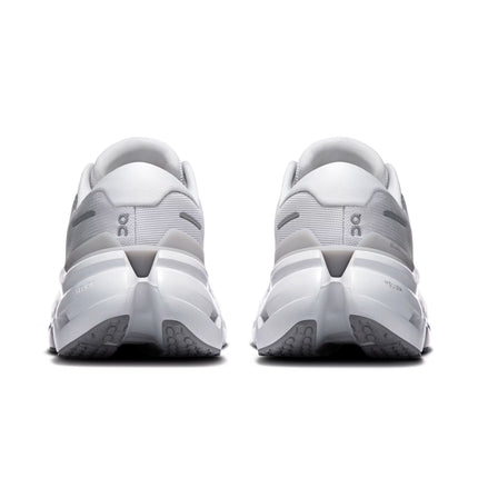 ON Women's Cloudrunner 3 Frost/Glacier