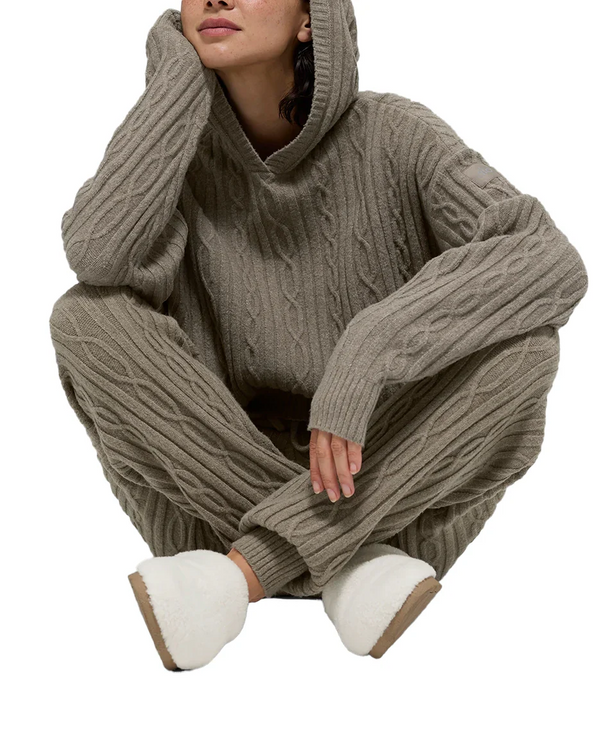 alo Women's Cable Knit Winter Bliss Hoodie Light Cocoa