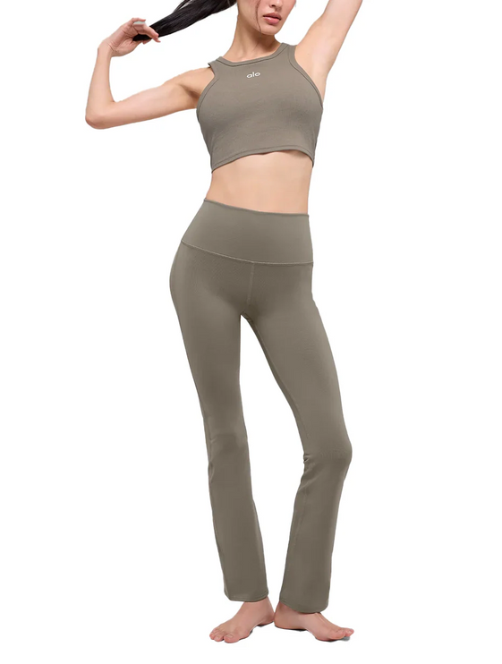 alo Women's Airbrush High-Waist 7/8 Bootcut Legging Light Cocoa