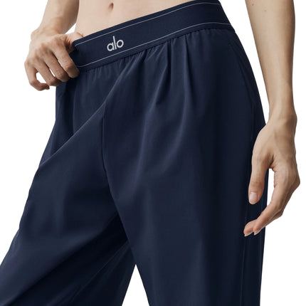 alo Women's Suit Up Trouser (Short) Navy