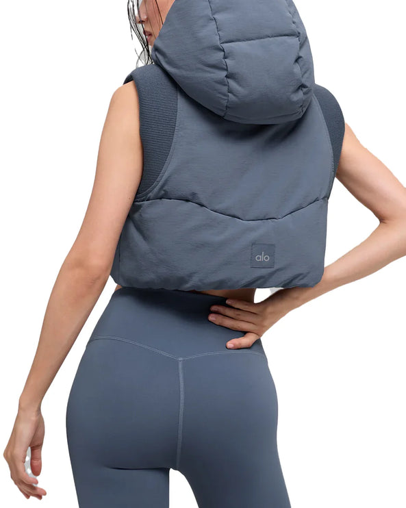 alo Women's Fast Lane Puffer Vest Bluestone