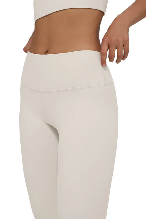 alo Women's Alosoft High-Waist 7/8 Highlight Legging Bone