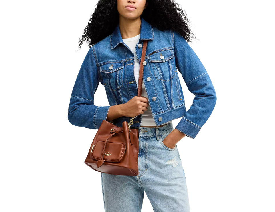 Coach Women's Rowan Bucket Bag With Pocket Gold/Cinnamon