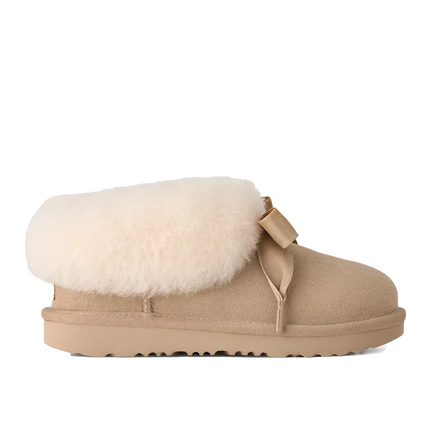 UGG Big Kids' Bailey Slipper Sand