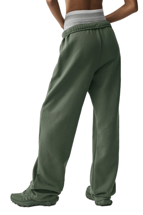 alo Women's Accolade Straight Leg Sweatpant Bamboo Green
