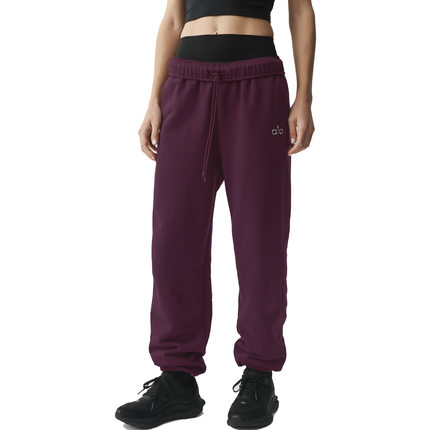 alo Women's Accolade Sweatpant Rich Bordeaux