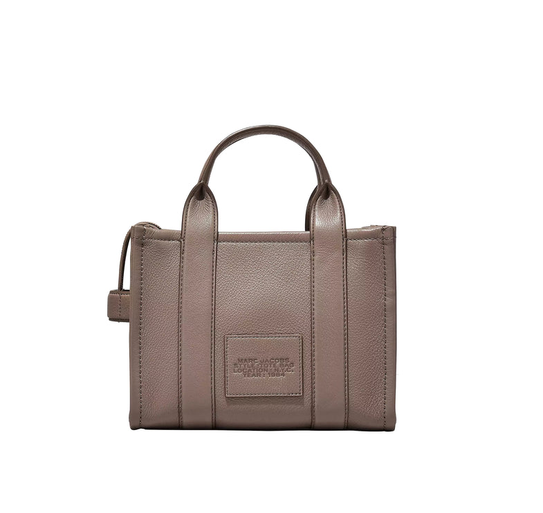 Marc Jacobs Women's The Leather Medium Tote Bag Cement