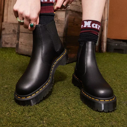 Dr. Martens Unisex 2976 Bex Smooth Leather Chelsea Boots Black