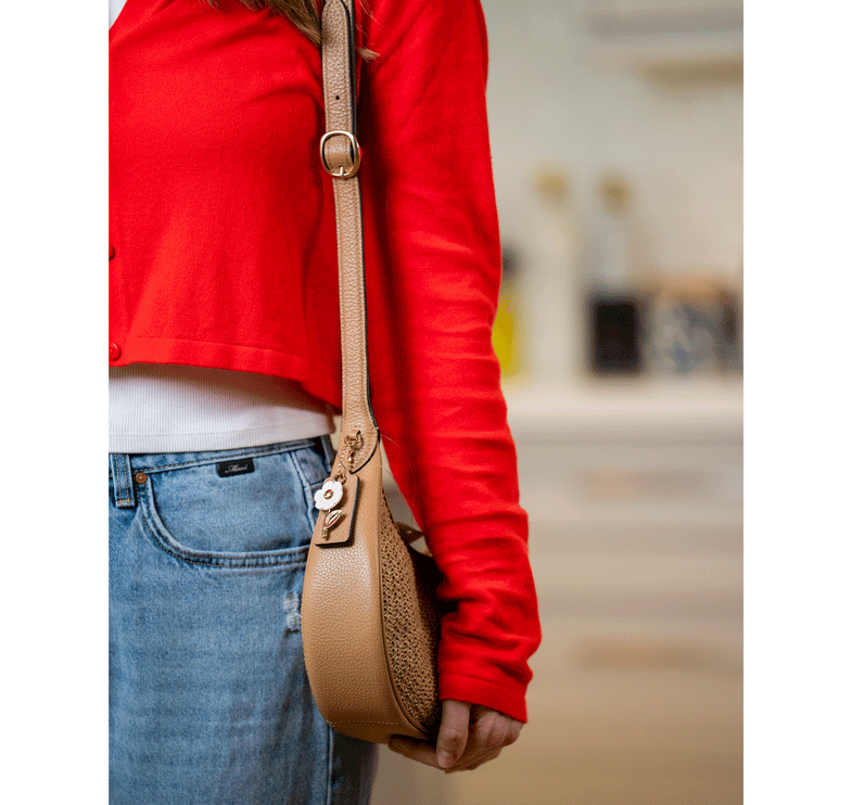 Coach Women's Teri Mini Crossbody Bag Straw/Gold/Toast