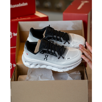 ON Men's Cloudtilt Black/Ivory