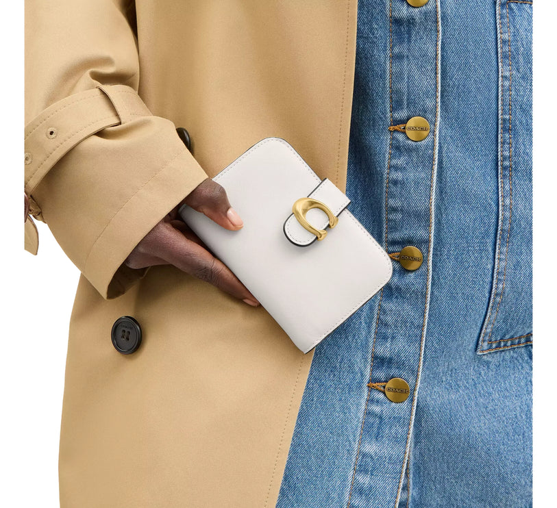 Coach Women's Tabby Wallet Brass/Chalk