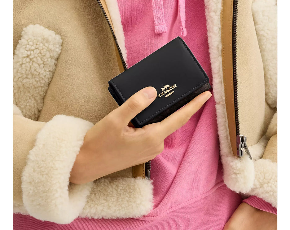 Coach Women's Micro Wallet In Signature Canvas Gold/Walnut/Black