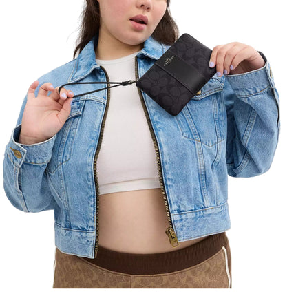 Coach Women's Corner Zip Wristlet In Signature Canvas With Stripe Gunmetal/Charcoal/Black