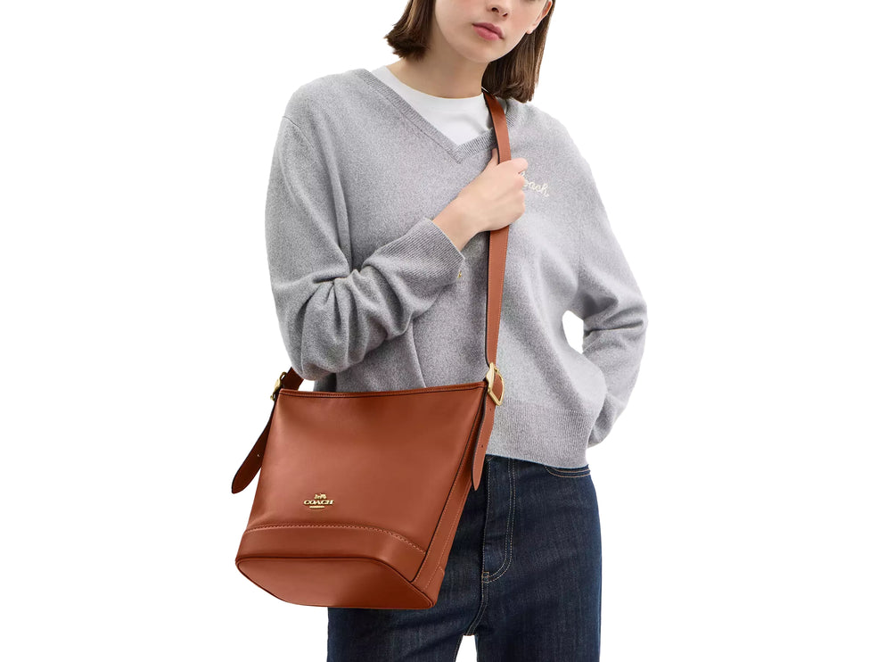 Coach Women's Jude Duffle Bag Gold/Tan