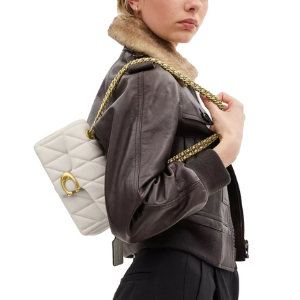 Coach Women's Tabby Shoulder Bag 20 With Pillow Quilting Brass/Chalk