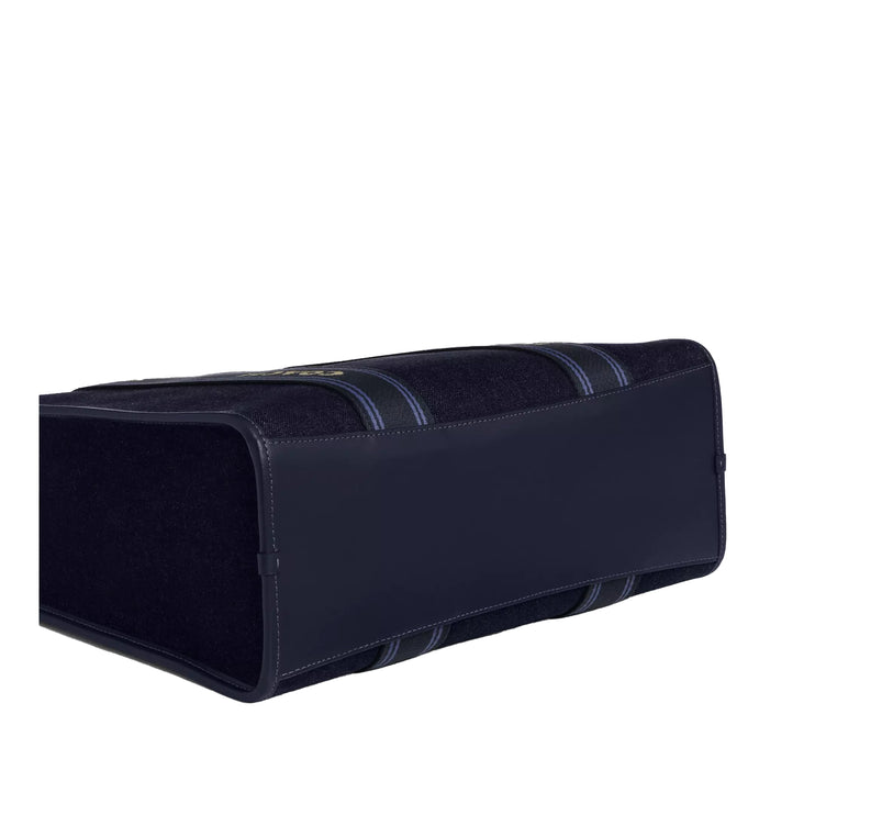 Coach Women's Smith Tote Bag In Regenerative Cotton Denim/Gold