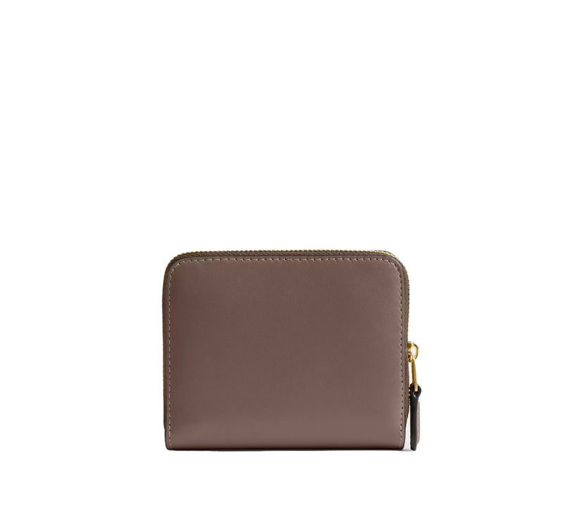 Coach Women's New York Billfold Wallet Brass/Dark Stone