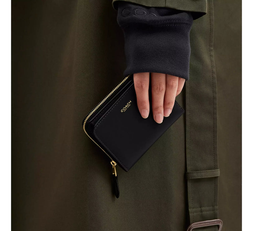 Coach Women's New York Billfold Wallet Brass/Black