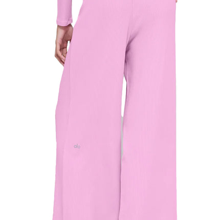 alo Women's Mid-Rise Dreamlight Straight Pant Candy Heart Pink