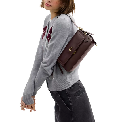 Coach Women's Etta Small Flap Shoulder Bag Gold/Espresso