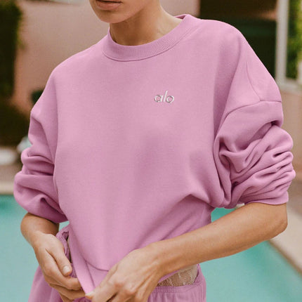 alo Women's Cropped Accolade Crewneck Candy Heart Pink