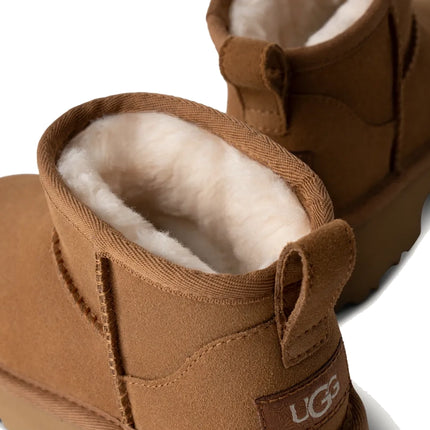 UGG Big Kid's Classic Ultra Mini New Heights Chestnut