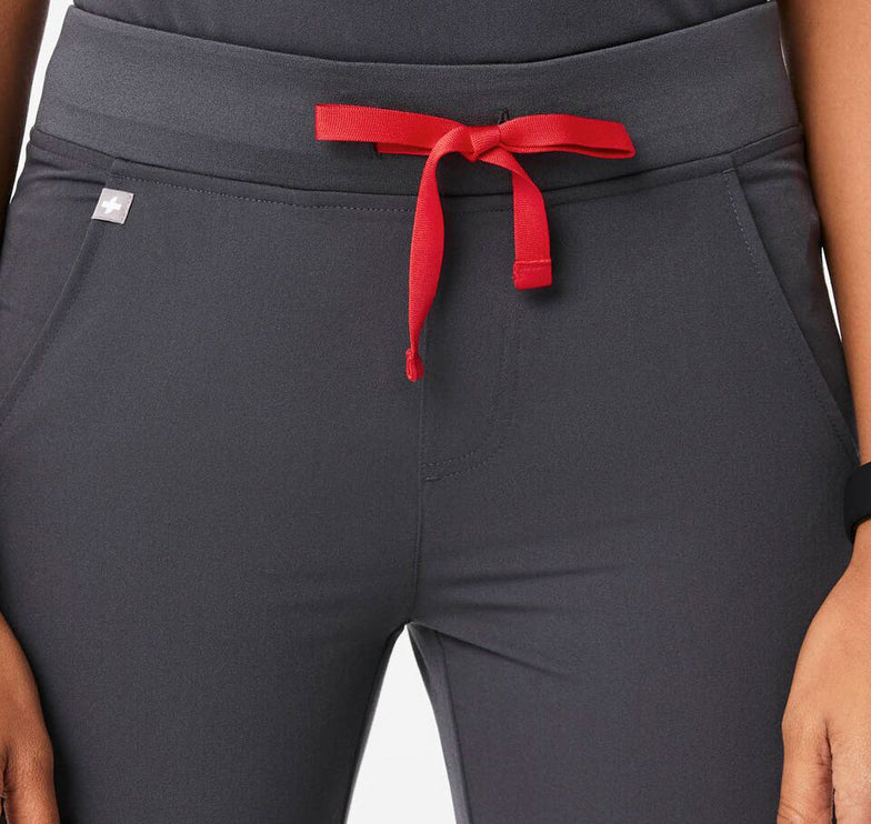 FIGS Women's Zamora Jogger Scrub Pants Charcoal