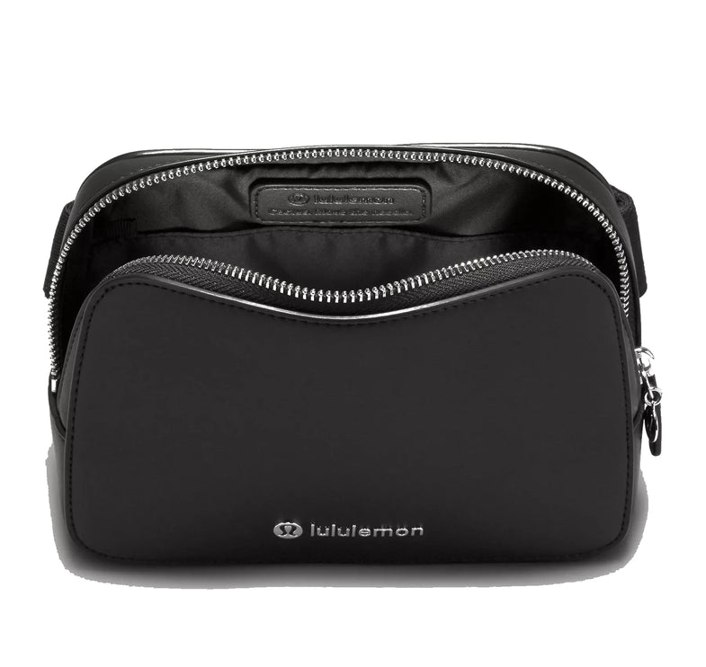 lululemon Unisex Everywhere Belt Bag 1L Leather Alternative Black/Silver