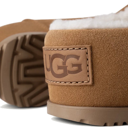 UGG Women's Pumped Slide Chestnut