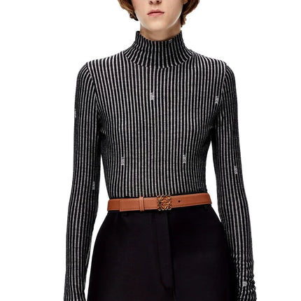 Loewe Women's Anagram Belt in Pebble Grain Calfskin Tan/Gold