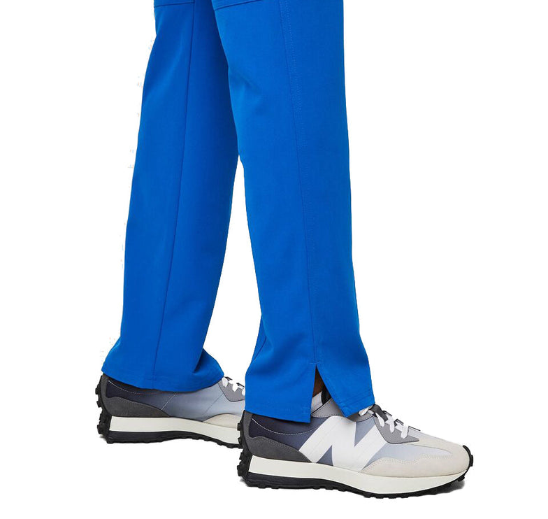 FIGS Women's Kade Cargo Scrub Pants Royal Blue