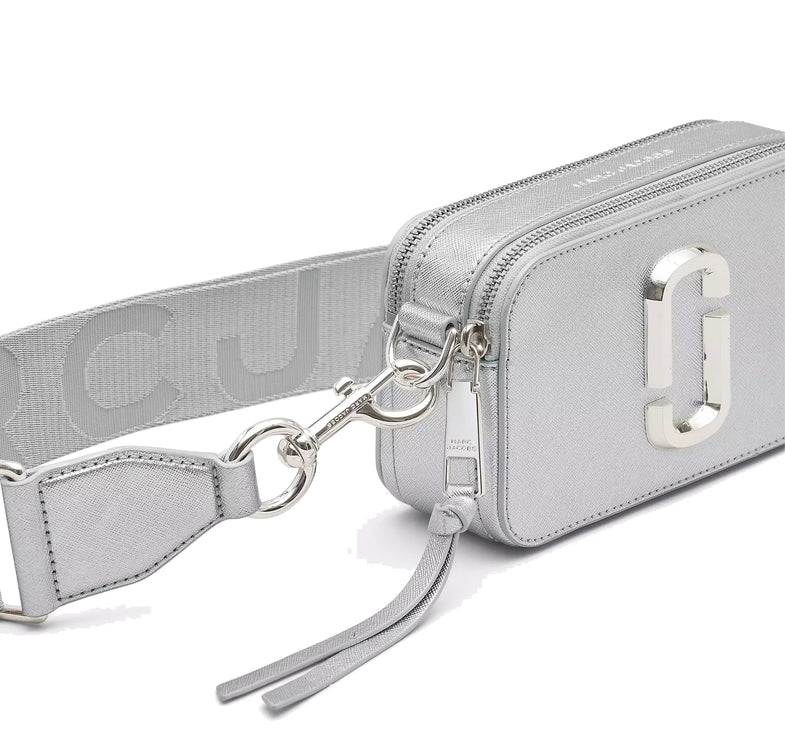 Marc Jacobs Women's The Metallic Snapshot Silver